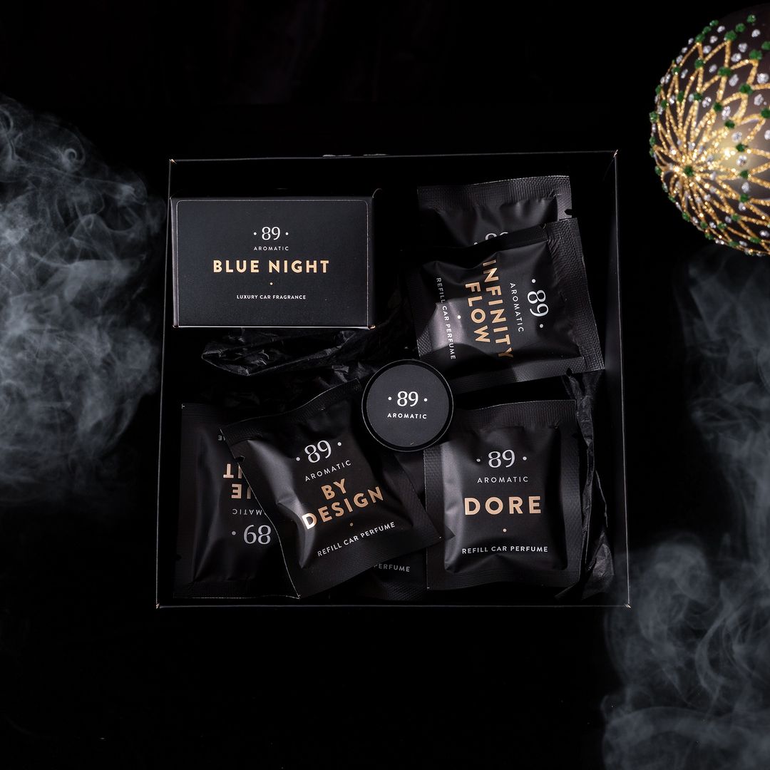 ZESTAW OŚWIEŻACZY POWIETRZA NA KRATKĘ - AROMATIC89